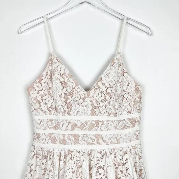 Lulus Wish Me Luxe Lace Skater Dress. White. Size M